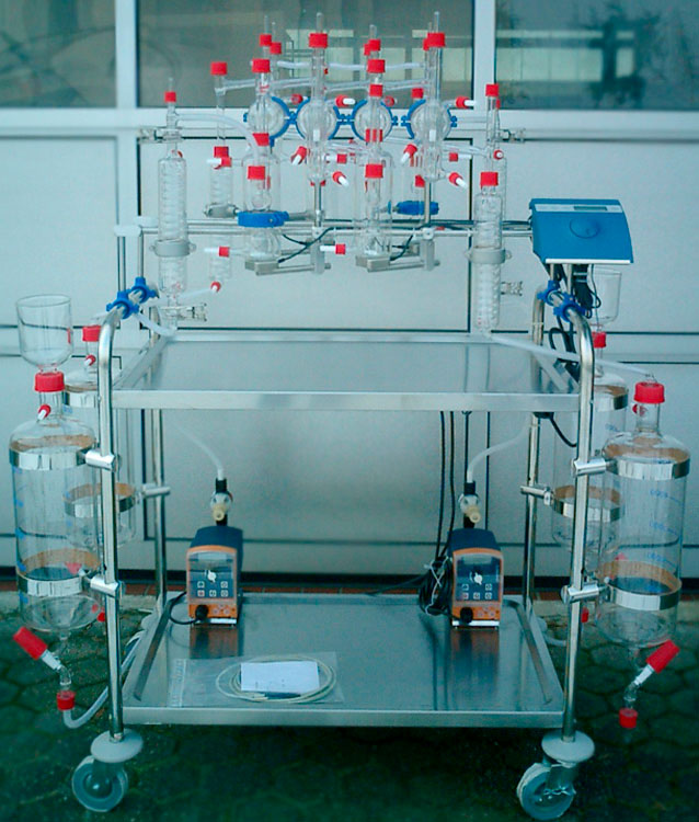 Designed to study liquidliquidextraction processes. Pilodist